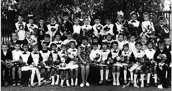 Первый раз в первый класс.
1-ое сентября 1972 г.Оренбург. школа №53